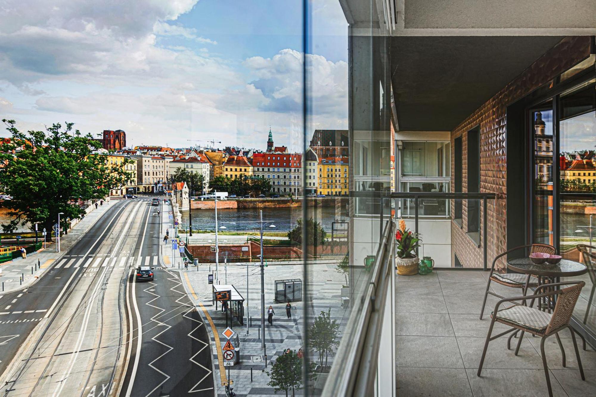Luksusowy Apartament Z Parkingiem I Klimatyzacja W Samym Centrum Wroclawia Breslávia Exterior foto