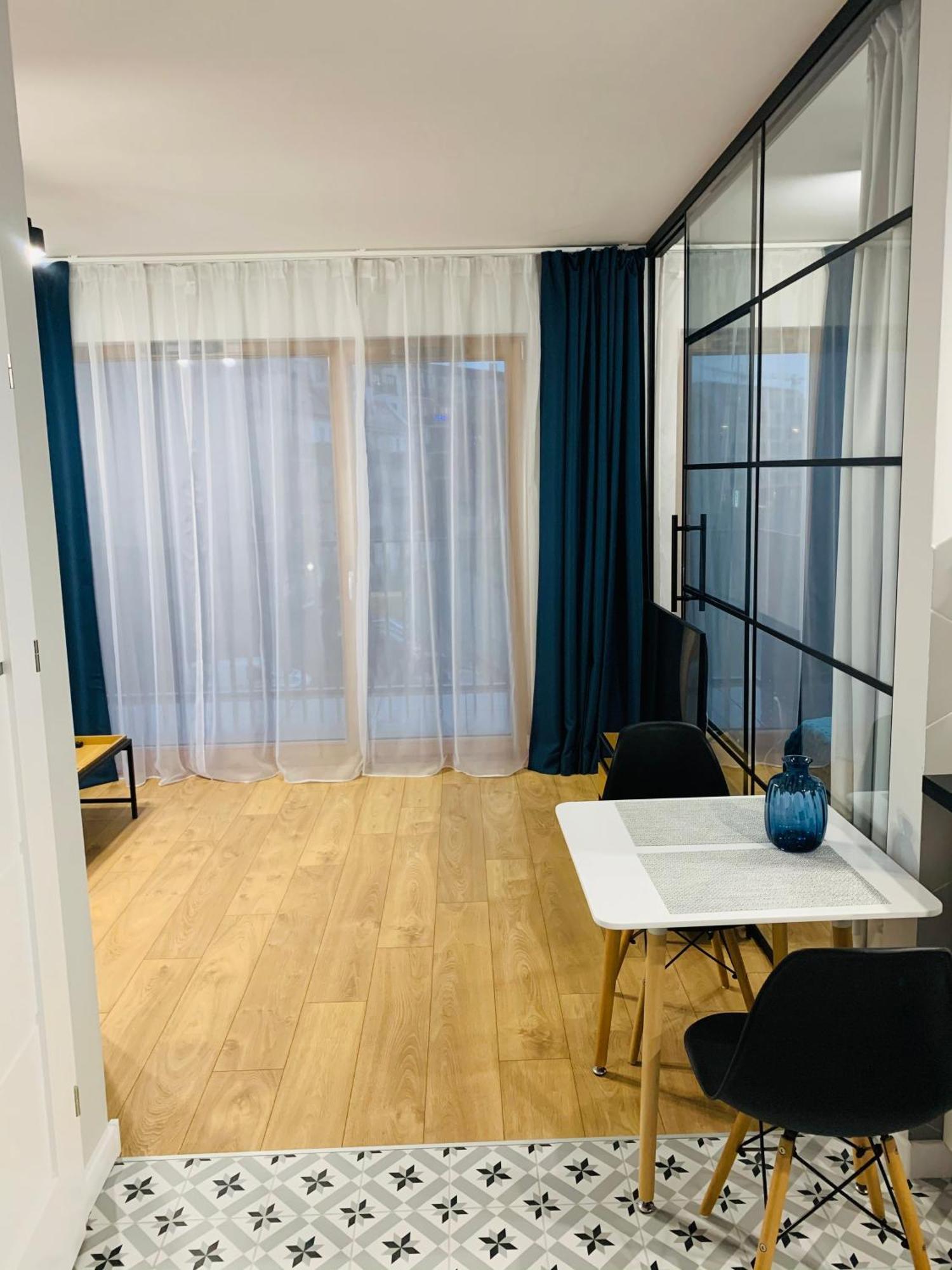 Luksusowy Apartament Z Parkingiem I Klimatyzacja W Samym Centrum Wroclawia Breslávia Exterior foto