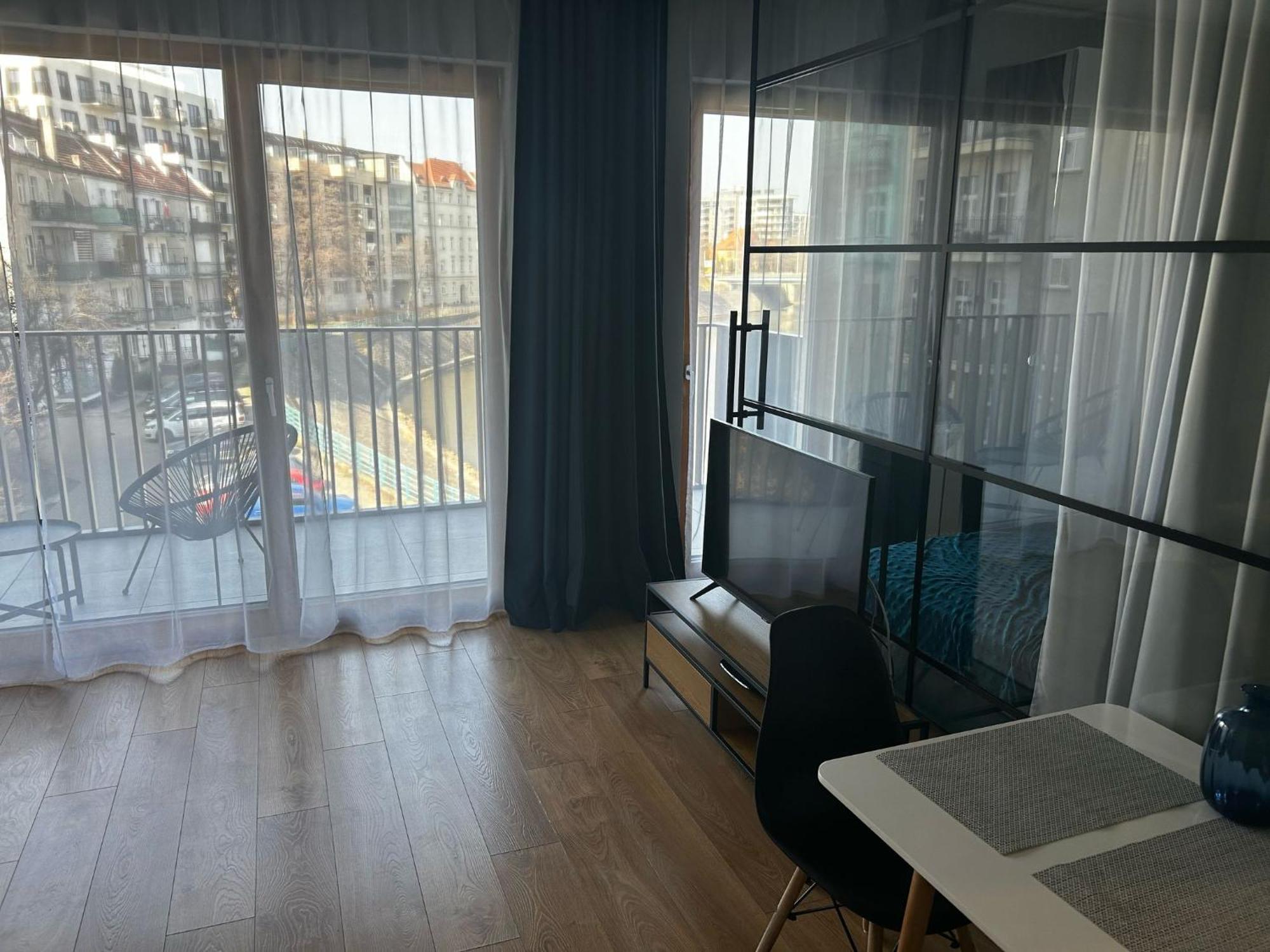 Luksusowy Apartament Z Parkingiem I Klimatyzacja W Samym Centrum Wroclawia Breslávia Exterior foto